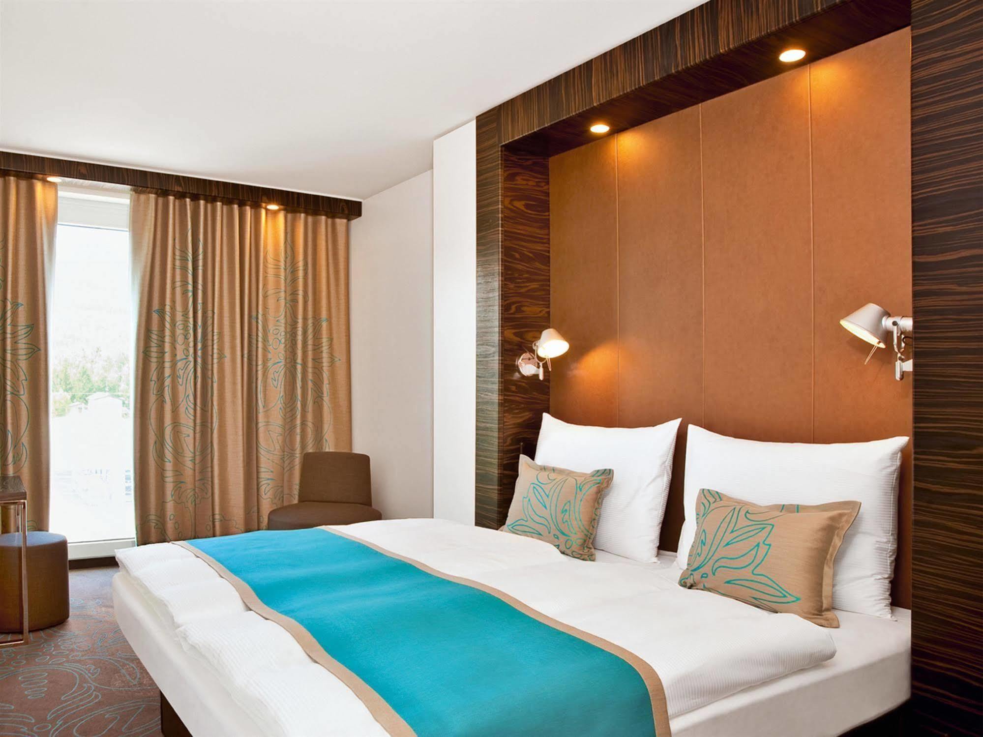 One München-east Side Hotel München